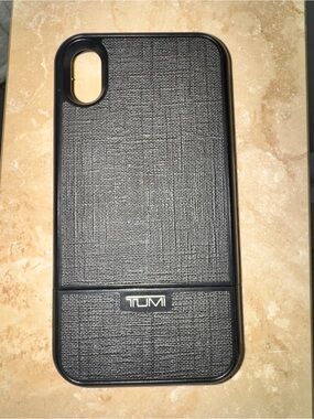 Tumi Black Textured Leather-Style iPhone XR Case